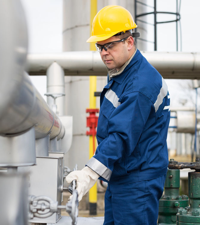 Oil, Gas & Energy Distribution